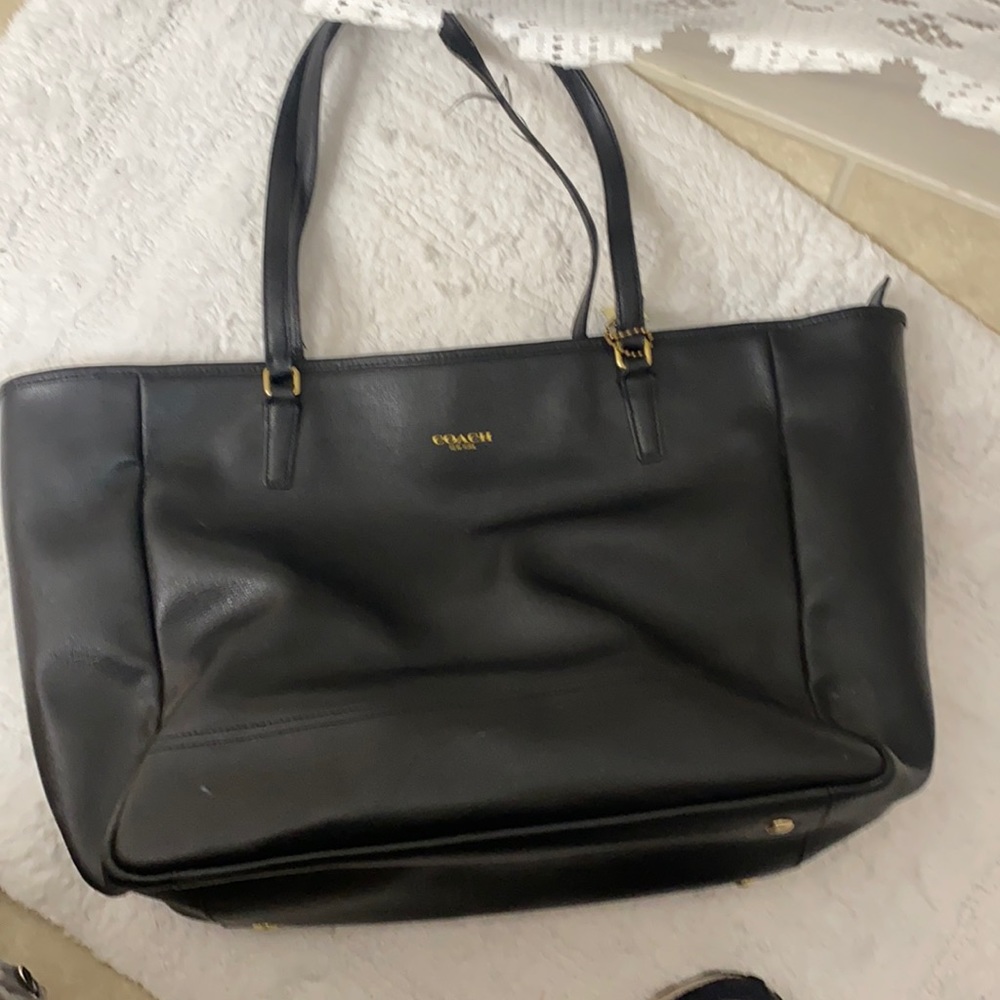 COACH LARGE SAFFIANO LEATHER CITY TOTE BAG F23822